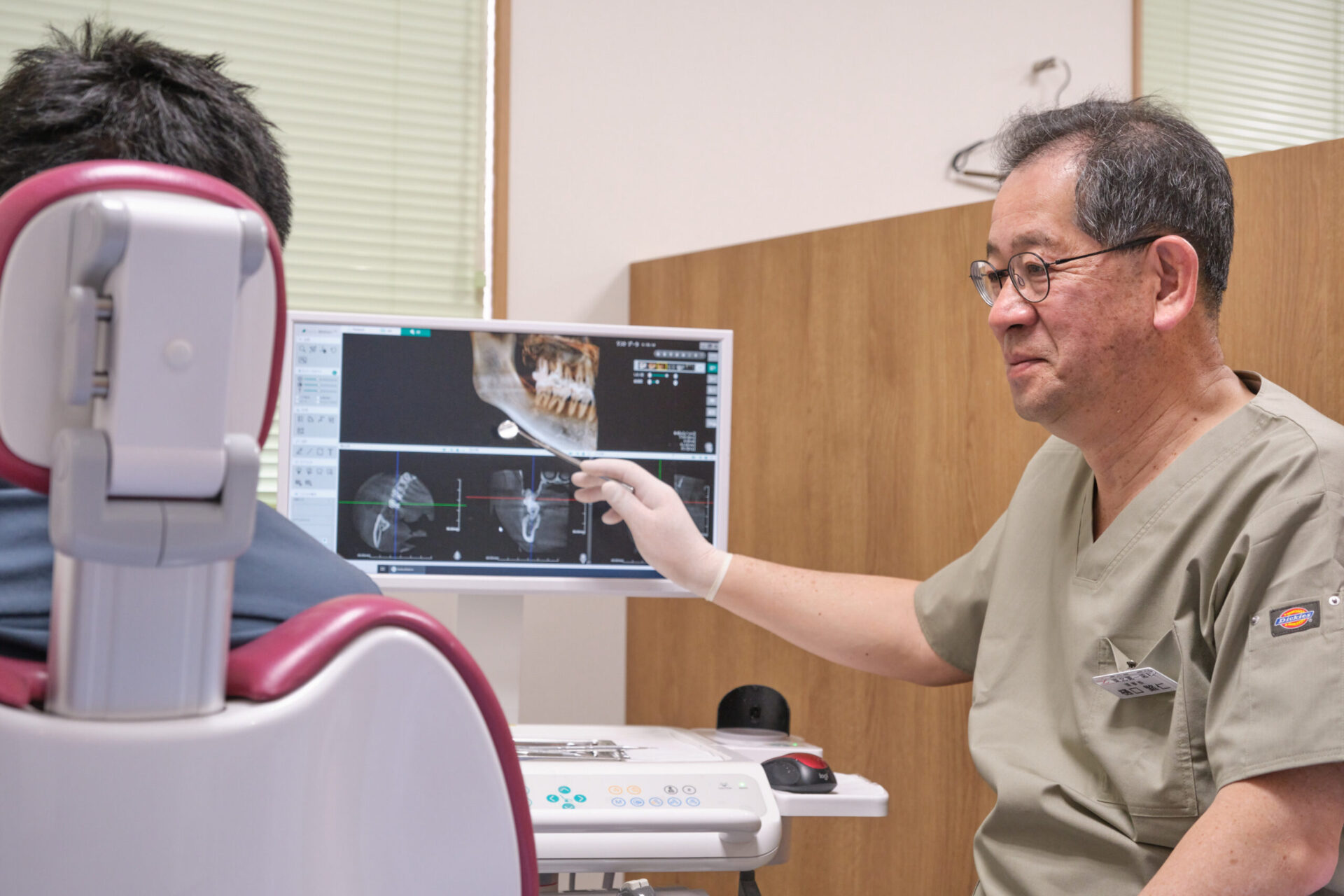 メインビジュアル02（PC）